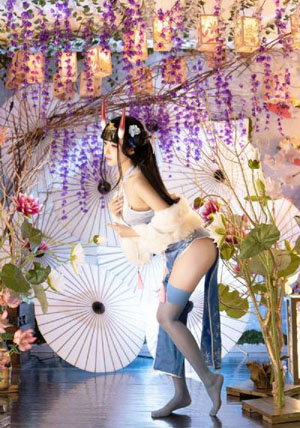 美女高清在线观看免费播放
