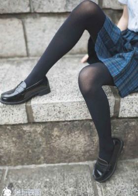 白月光电视剧在线观看完整版免费