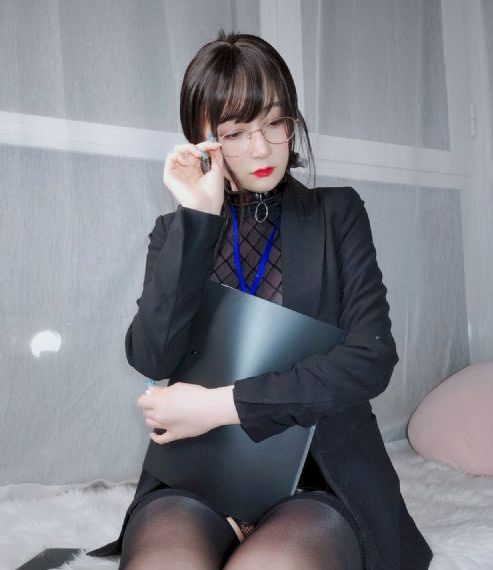 彼女彼女彼女ⅹ动漫