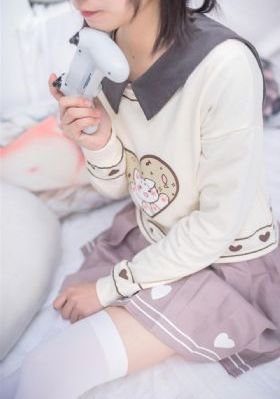 阶梯下的伯爵夫人